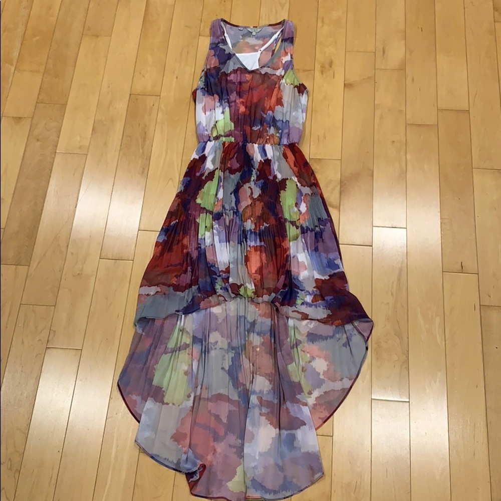 Women’s Guess flowy summer dress